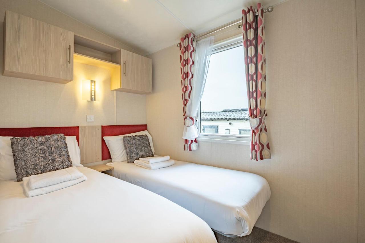 Tan Rallt Holiday Park & Spa Abergele Exterior foto